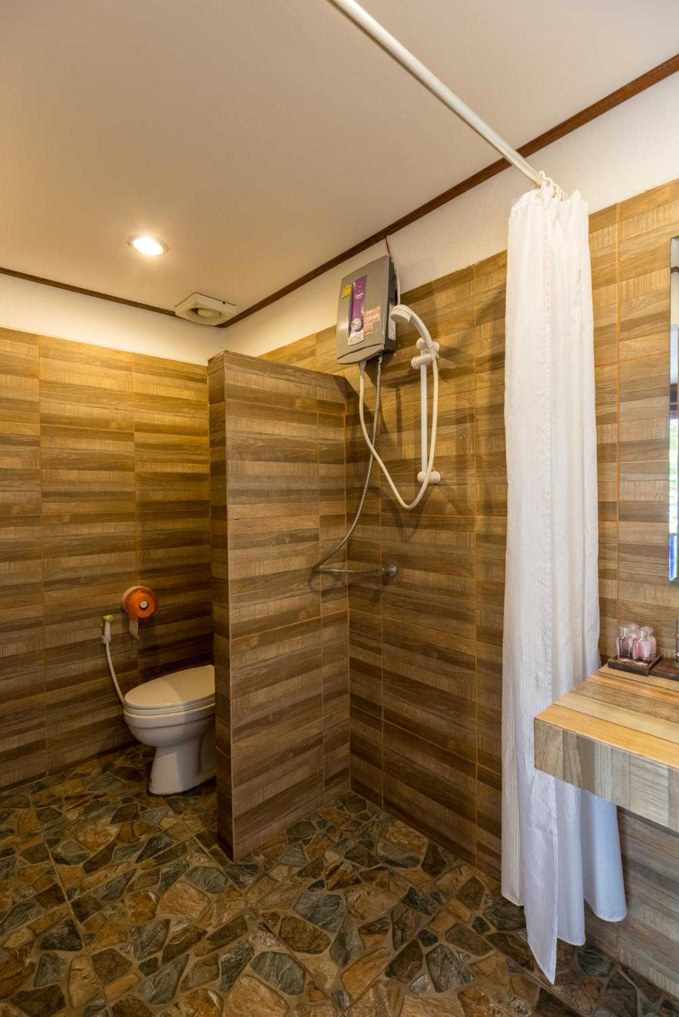 The Ocean Phangan Homestay Haad Rin Extérieur photo